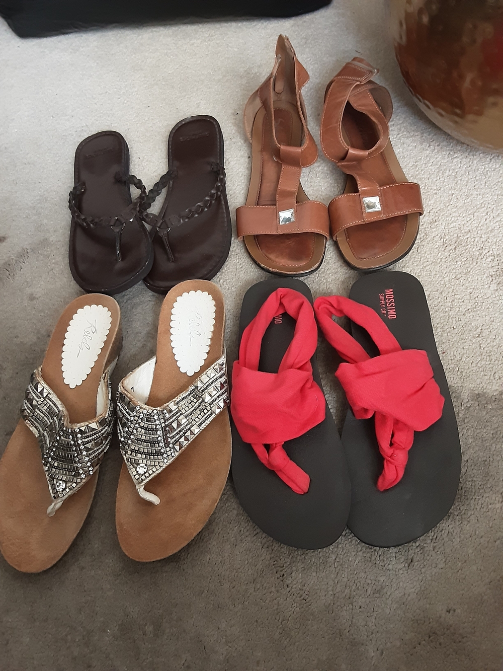 Bundle 4 Pairs Of Sandals